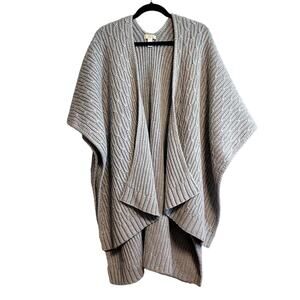 Michael Kors Gray Cable Knit Chunky Oversized Poncho Shawl Size OS